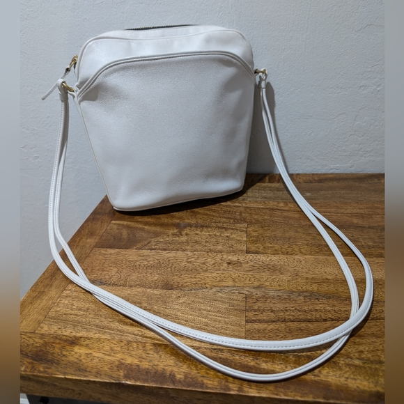 Vintage‎ white coach double strap 6463